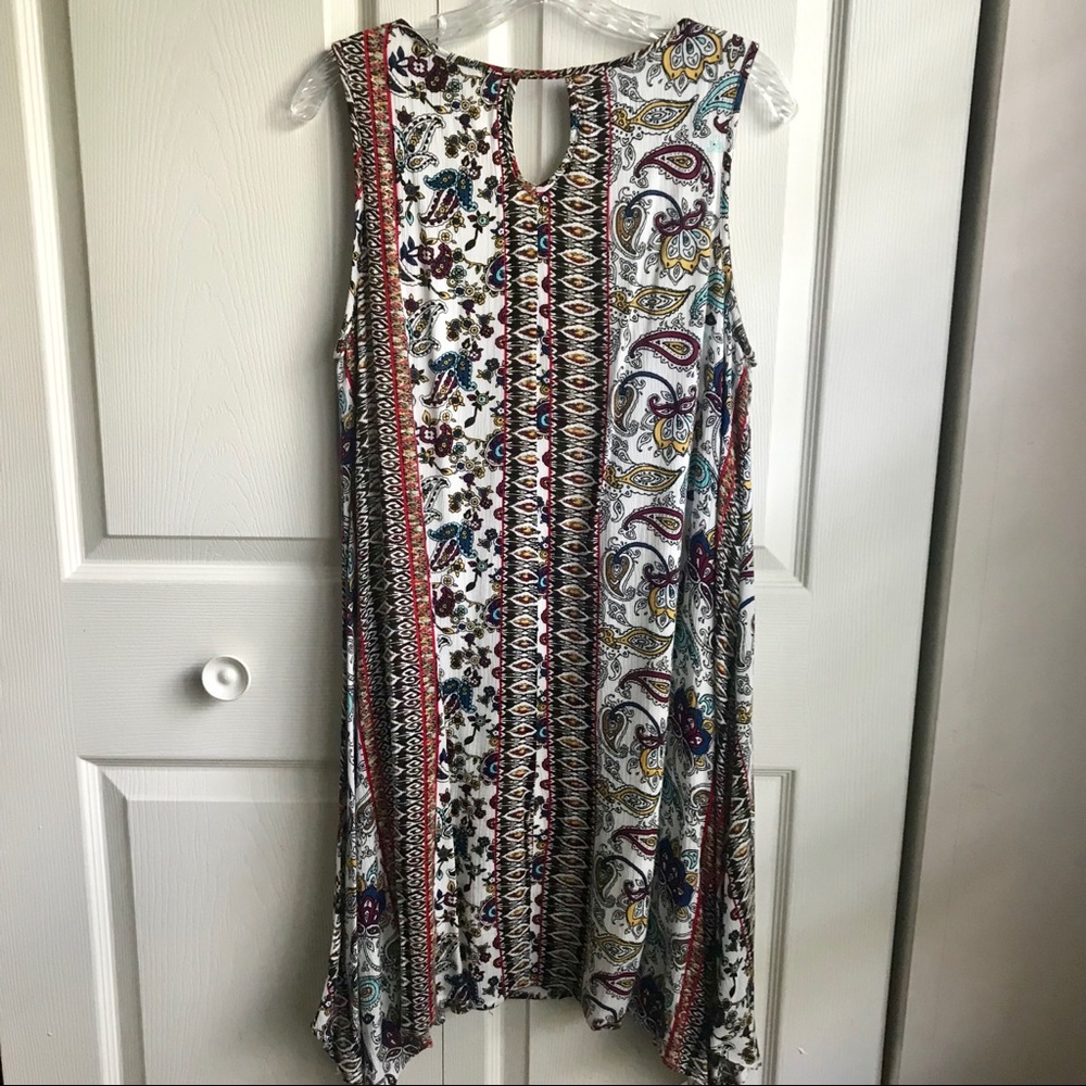 Boho Pattern Swing-Style Dress - Picture 4 of 5